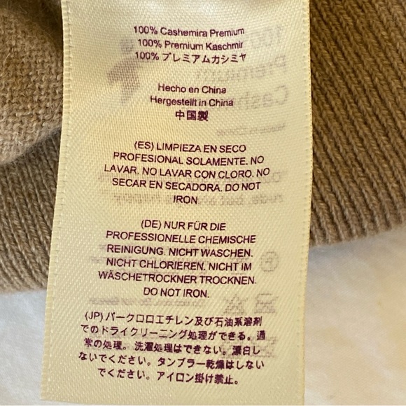 State Cashmere brand tan Cashmere Turtleneck Sweater in M/L - Picture 6 of 11